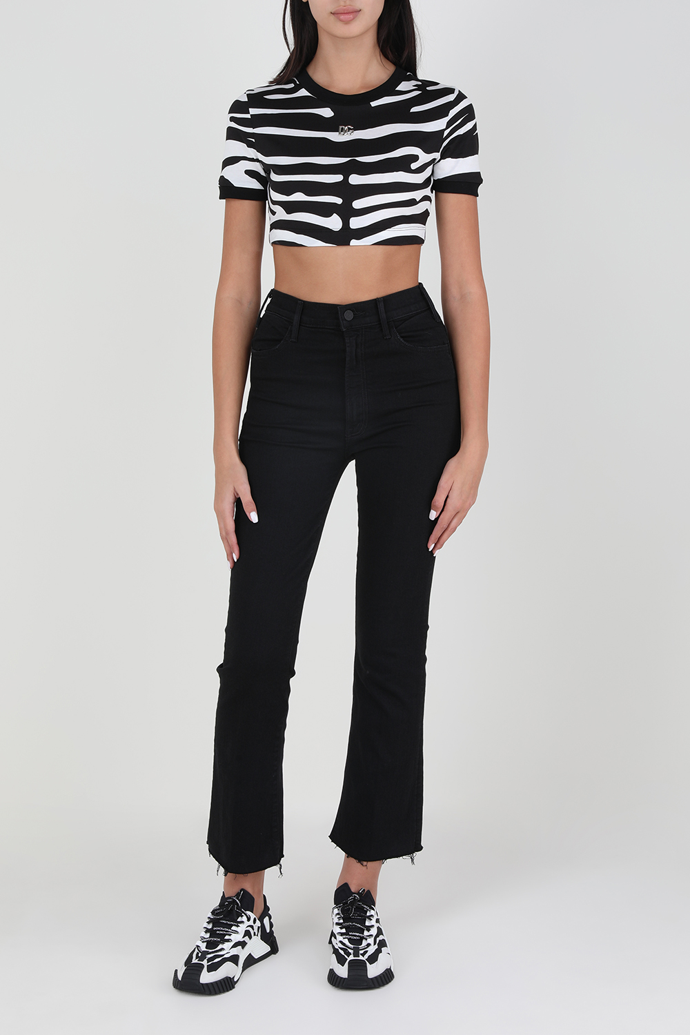 חולצת קרופ בהדפס זברה עם לוגו מטאלי